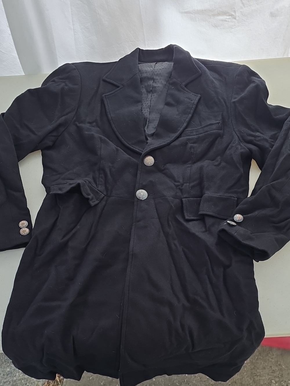 Classic Black Women's Trench Coat - Tailored Single-Breasted Style